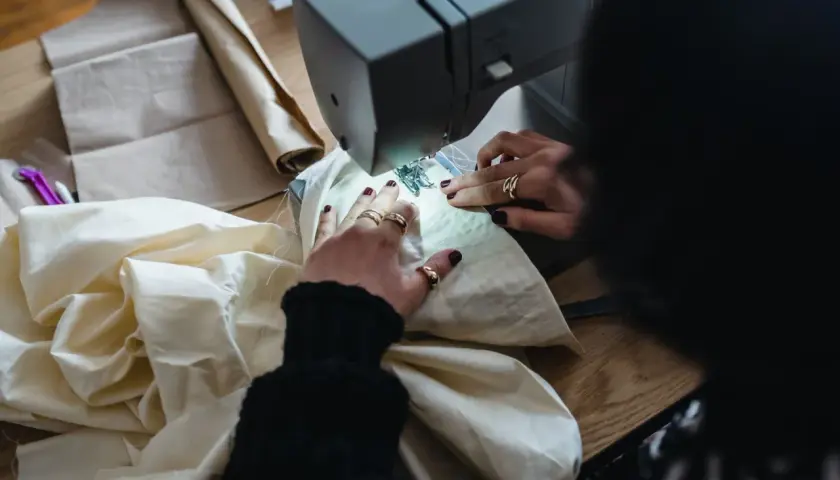 Jak zrobić strój muchomora dla dziecka - proste kroki i materiały