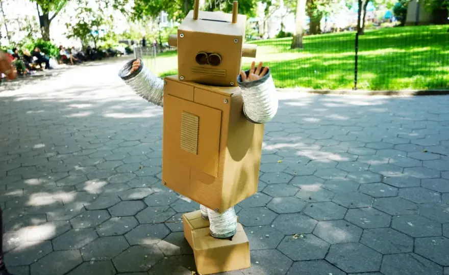 Jak zrobić strój robota - proste instrukcje i kreatywne pomysły